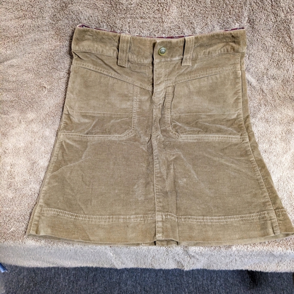 Athleta tan corduroy skirt